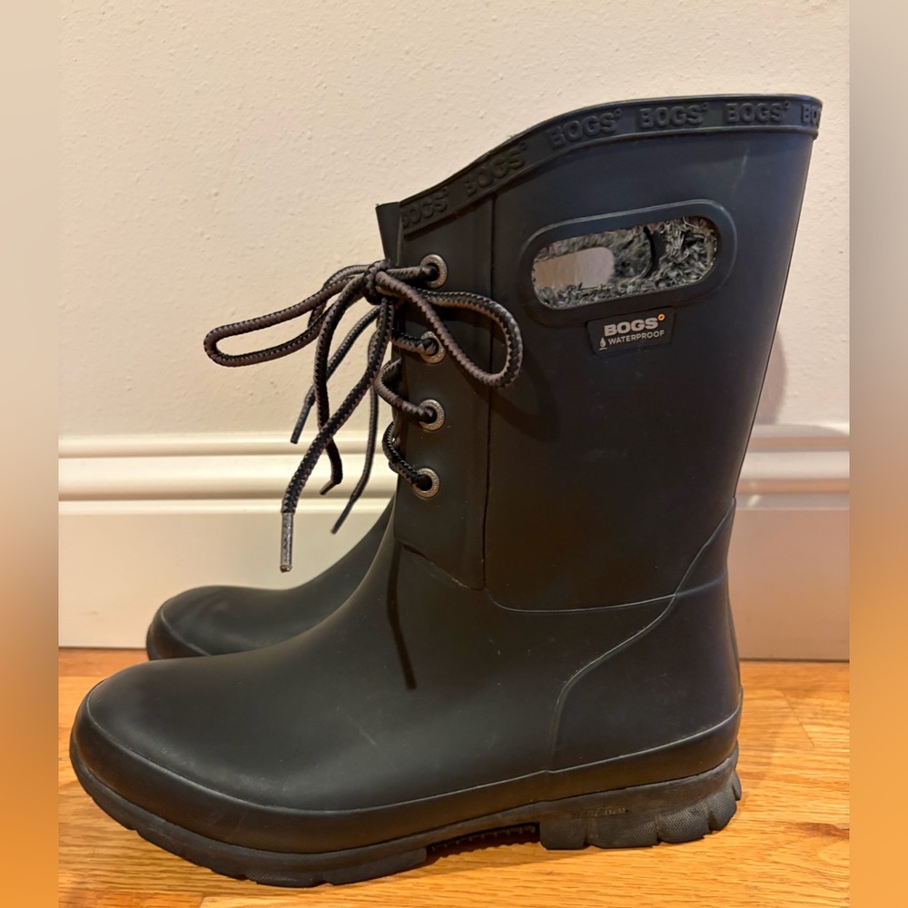 Women’s BOGS Amanda Plush Lined Waterproof Boot Size 9